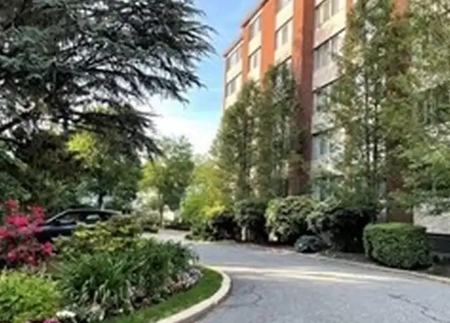 Property at 22 Chestnut Pl #311, Brookline, MA, 02445, 1 bed, 1.5 baths, [object Object]