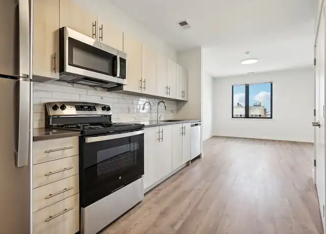 Property at SUMMIT Orange Crossing - 49 S Day St, Orange, NJ, 07050, 0-1 beds, 1 bath, [object Object]