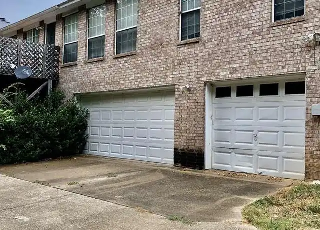 Property at 1619 Timber View Dr, Tyler, TX, 75703, 3 beds, 2 baths, [object Object]