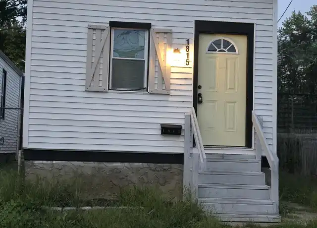 Property at 1815 Columbia St, Louisville, KY, 40203, 2 beds, 1 bath, [object Object]