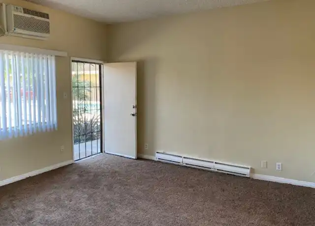 Property at 2831 Bristol St Unit 203, Costa Mesa, CA, 92626, 1 bed, 1 bath, [object Object]