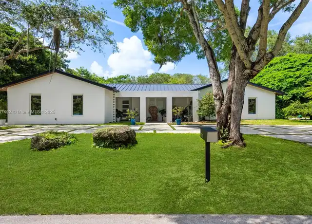 Property at 7705 SW 171st Ter, Palmetto Bay, FL, 33157, 4 beds, 3 baths, [object Object]