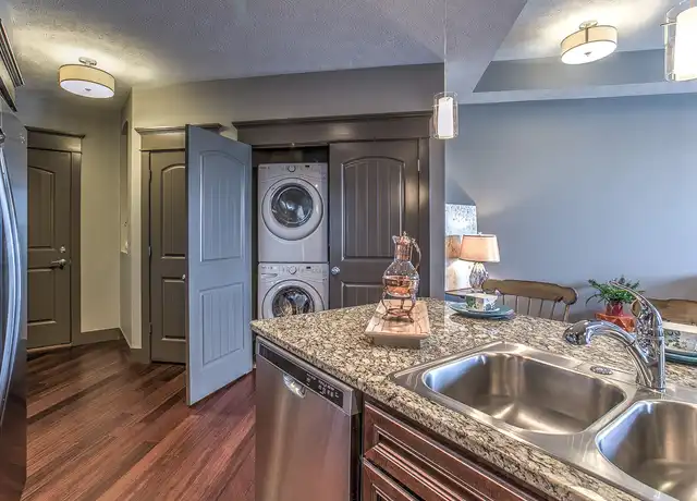 Property at 1011 N 192nd Ct, Elkhorn, NE, 68022, 1 bed, 1 bath, [object Object]