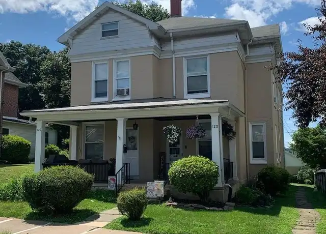 Property at 120 S Spruce St Unit 122, Birdsboro, PA, 19508, 3 beds, 1 bath, [object Object]