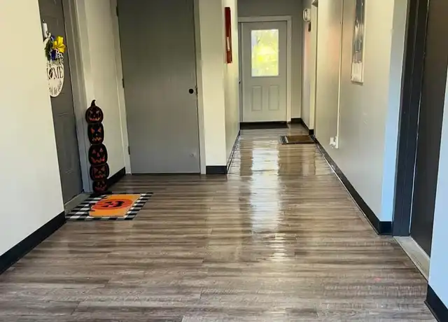Property at 2998 Brookside Dr, Zanesville, OH, 43701, 2 beds, 1 bath, [object Object]