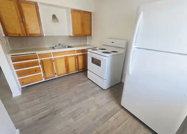 Property at 1029 S Division St Unit 8, Moses Lake, WA, 98837, 1 bed, 1 bath, [object Object]