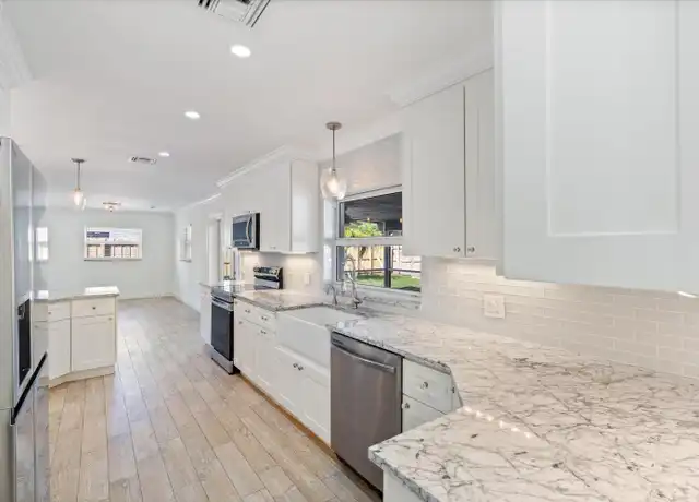 Property at 799 NW 7th Dr, Boca Raton, FL, 33486, 2 beds, 2.5 baths, [object Object]