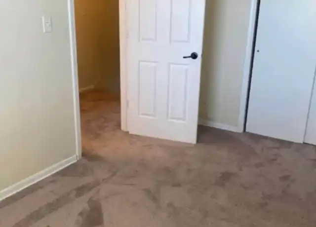 Property at 4113 Tower Ave Unit 3, Superior, WI, 54880, 2 beds, 1 bath, [object Object]