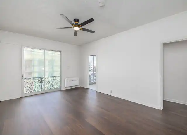 Property at 801 S Gramercy Dr Unit 405, Los Angeles, CA, 90005, 0 beds, 1 bath, [object Object]