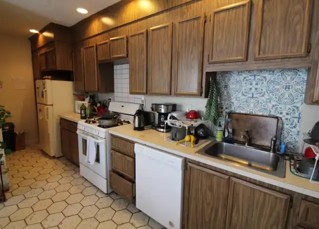 Property at 1608 Cambridge St, Cambridge, MA, 02138, 4 beds, 1 bath, [object Object]