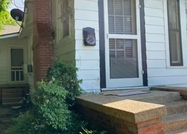 Property at 1617 15th St, Huntsville, TX, 77340, 2 beds, 1 bath, [object Object]