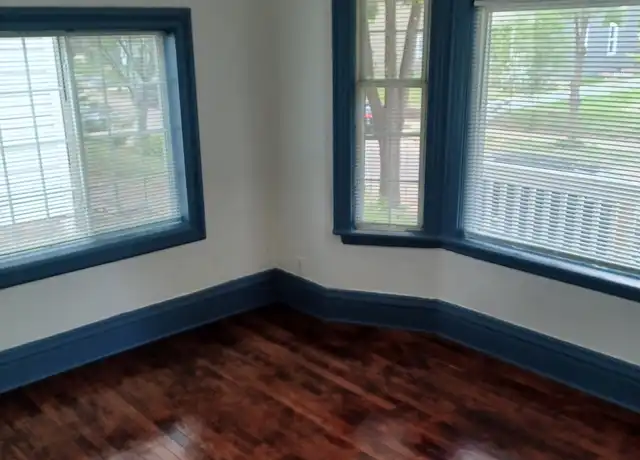 Property at 948 Albemarle St Unit 1, St Paul, MN, 55117, 3 beds, 1 bath, [object Object]