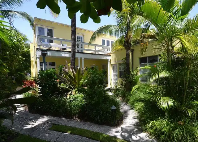 Property at 88 S Ocean Blvd #3, Delray Beach, FL, 33483, 1 bed, 1 bath, [object Object]