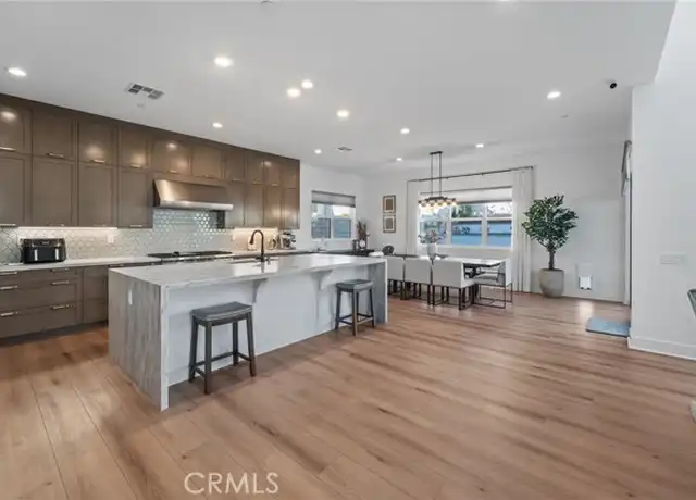 Property at 27363 Dialogue Way, Valencia, CA, 91381, 5 beds, 5 baths, [object Object]
