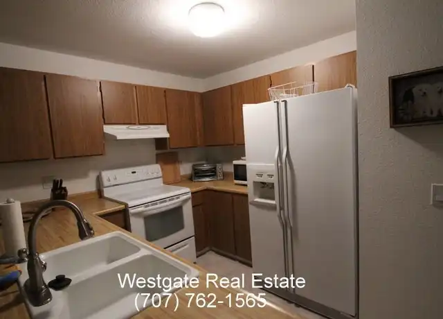 Property at 61 Creek Ct, Cotati, CA, 94931, 2 beds, 1 bath, [object Object]