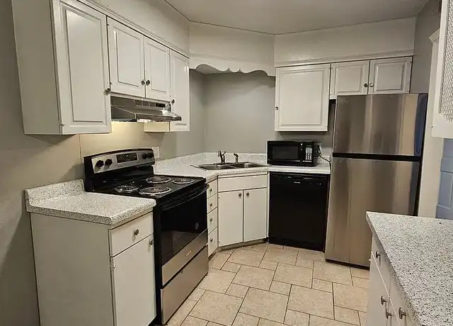 Property at Woodward Park Apartments - 1309 E 21st St, Tulsa, OK, 74114, 2 beds, 2 baths, [object Object]