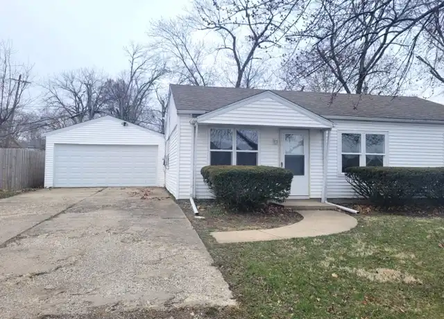 Property at 5217 N Hamilton Rd, Peoria, IL, 61614, 3 beds, 1 bath, [object Object]