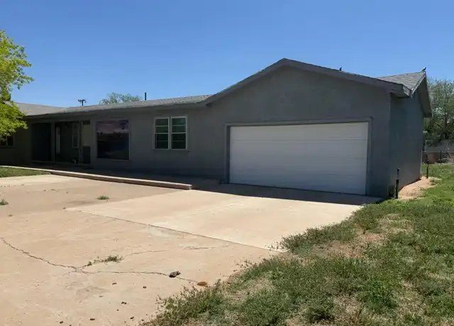 Property at 107 Avenue G, Farwell, TX, 79325, 3 beds, 2 baths, [object Object]