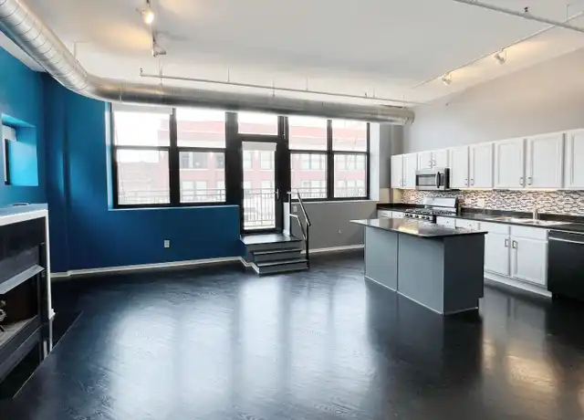 Property at 2015 Grand Blvd, Kansas City, MO, 64108, 2 beds, 2 baths, [object Object]