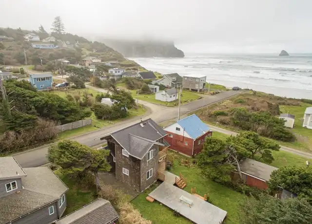 Property at 4780 Pacific Ave NW, Tillamook, OR, 97141, 2 beds, 2 baths, [object Object]