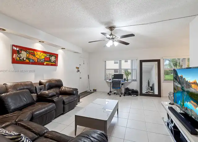 Property at 13550 SW 6th Ct Unit 201A, Pembroke Pines, FL, 33027, 2 beds, 2 baths, [object Object]