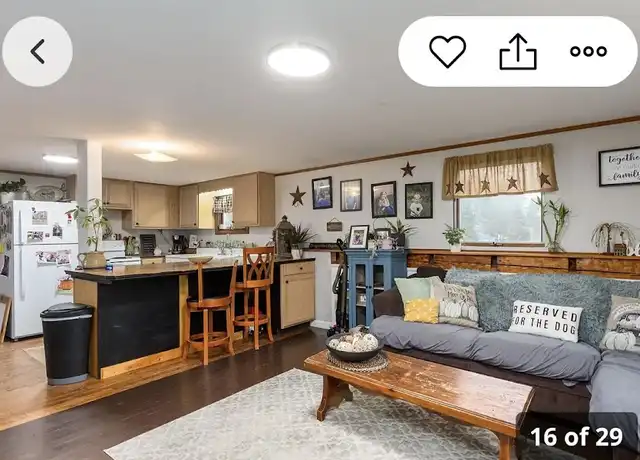 Property at 393 Ferry St Apt 2, Hyde Park, VT, 05655, 3 beds, 1 bath, [object Object]