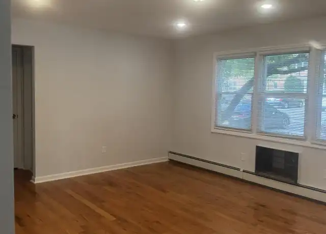 Property at 96 East Ave #36, Atlantic Highlands, NJ, 07716, 1 bed, 1 bath, [object Object]