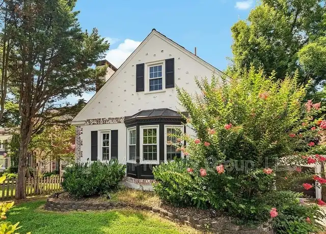 Property at 887 Poplar Rd, Charleston, WV, 25302, 3 beds, 2.5 baths, [object Object]
