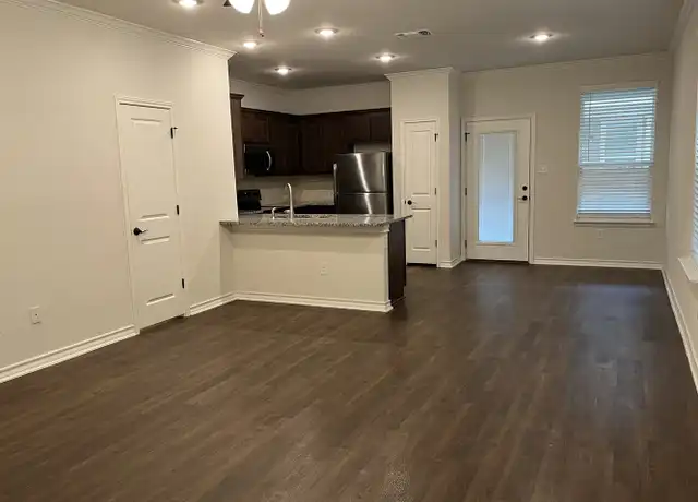 Property at 10342 Lynwood Br, San Antonio, TX, 78245, 3 beds, 3 baths, [object Object]