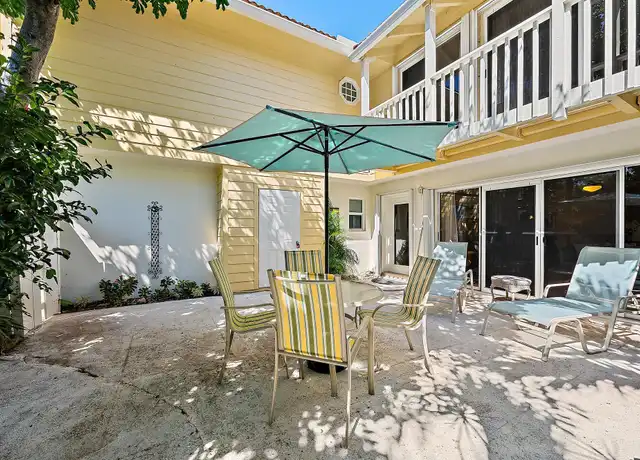 Property at 213 Seabreeze Cir, Jupiter, FL, 33477, 3 beds, 2.5 baths, [object Object]