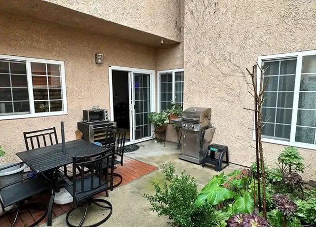 Property at 7615 Glade Ave #106, Canoga Park, CA, 91304, 4 beds, 2.5 baths, [object Object]