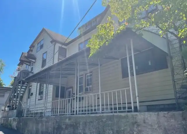 Property at 105 Atlantic St Apt F1, Bridgeton, NJ, 08302, 2 beds, 1 bath, [object Object]