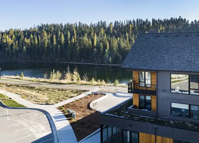 Property at Bo Apartments - 3193 N Atlas Rd, Fernan Lake Village, ID, 83814, 1 bed, 1 bath, [object Object]