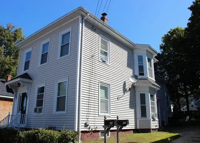 Property at 69-71 Laurel Ave Unit 2, Haverhill, MA, 01835, 3 beds, 1 bath, [object Object]