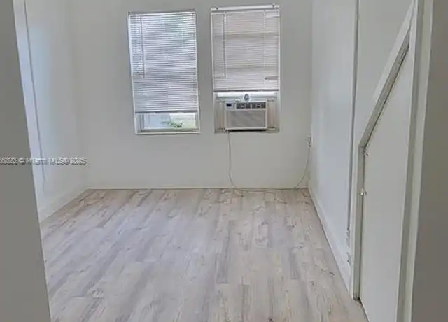 Property at 26 SE 13th Ter Unit 3, Dania Beach, FL, 33004, 0 beds, 1 bath, [object Object]