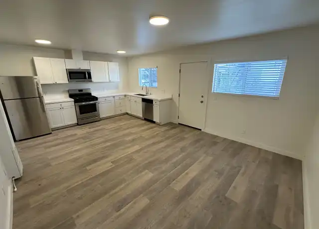 Property at 111 N La Cumbre Rd Unit 04, Santa Barbara, CA, 93110, 1 bed, 1 bath, [object Object]