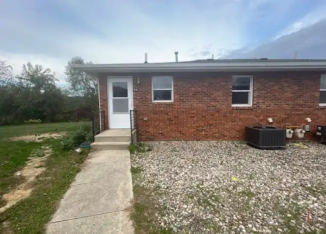 Property at 601 Rizek Dr, North Liberty, IN, 46554, 2 beds, 1 bath, [object Object]