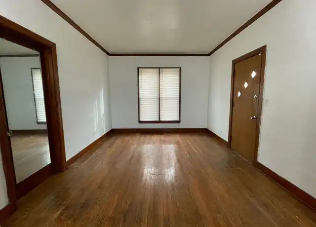 Property at 619 Highland Ave, Benton Harbor, MI, 49022, 2 beds, 1 bath, [object Object]