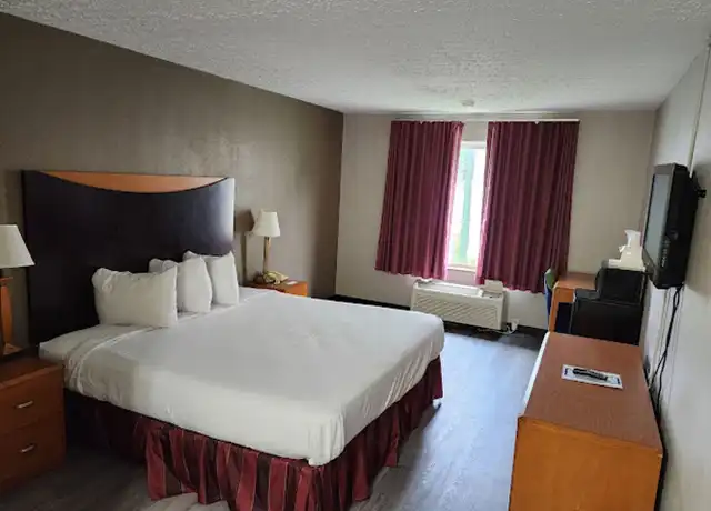 Property at 1339 Highland Ave Unit 252, Williamstown, WV, 26187, 0 beds, 1 bath, [object Object]