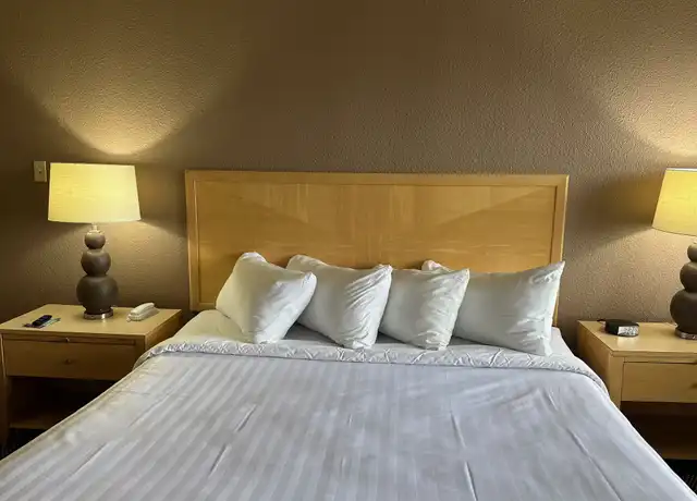 Property at 1020 W 12th Ave Unit 804, Anchorage, AK, 99501, 1 bed, 1 bath, [object Object]