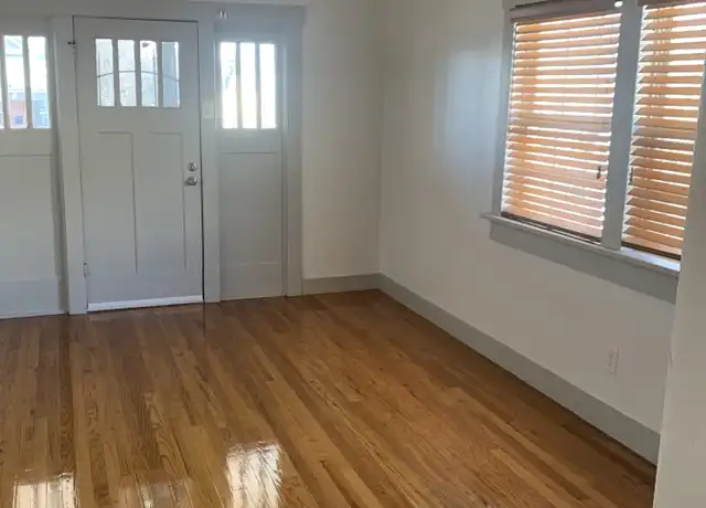 Property at 114 Elm St NE Unit A, Albuquerque, NM, 87102, 1 bed, 1 bath, [object Object]