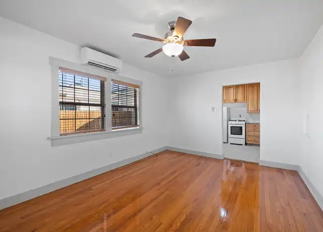 Property at 114 Elm St NE Unit A, Albuquerque, NM, 87102, 1 bed, 1 bath, [object Object]