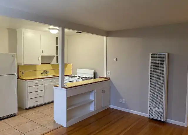 Property at 2615 H St Unit 2, Sacramento, CA, 95816, 1 bed, 1 bath, [object Object]