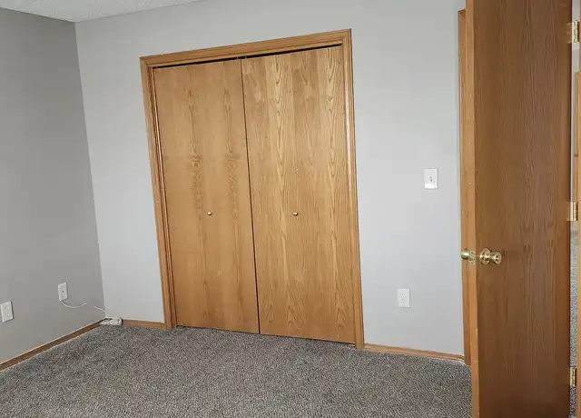 Property at 3343 N Governeour Cir, Wichita, KS, 67226, 3 beds, 2 baths, [object Object]