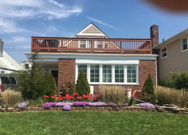 Property at 549 E Park Ave, Long Beach, NY, 11561, 1 bed, 1 bath, [object Object]