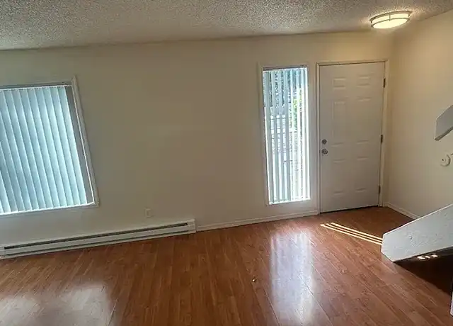 Property at Cedar Terrace Apartments - 704 N Elliott Rd, Newberg, OR, 97132, 3 beds, 1.5 baths, [object Object]