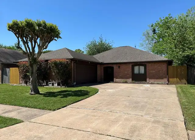 Property at 7310 Treewater Dr, Houston, TX, 77072, 3 beds, 2 baths, [object Object]