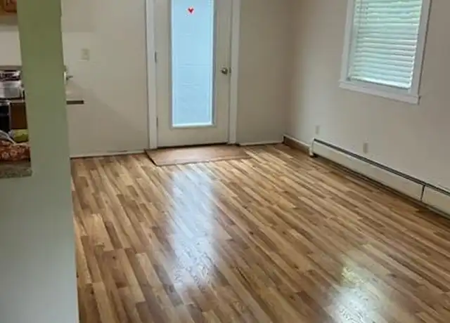 Property at 686 S Windsor St, South Royalton, VT, 05068, 5 beds, 1 bath, [object Object]