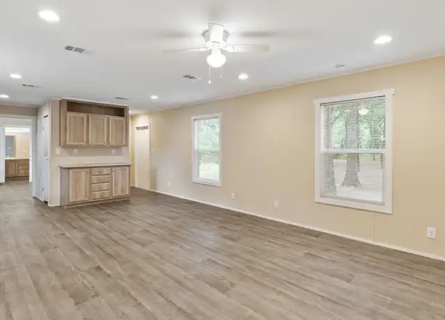 Property at 103 Red Bird Ln, Mabank, TX, 75156, 3 beds, 2 baths, [object Object]