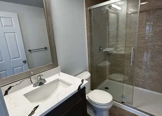 Property at 21902 84th Ave S Unit D, Kent, WA, 98032, 2 beds, 1 bath, [object Object]